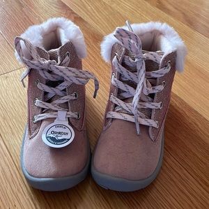 OSHKOSH B’Gosh Everplay Pink Boots Size 9